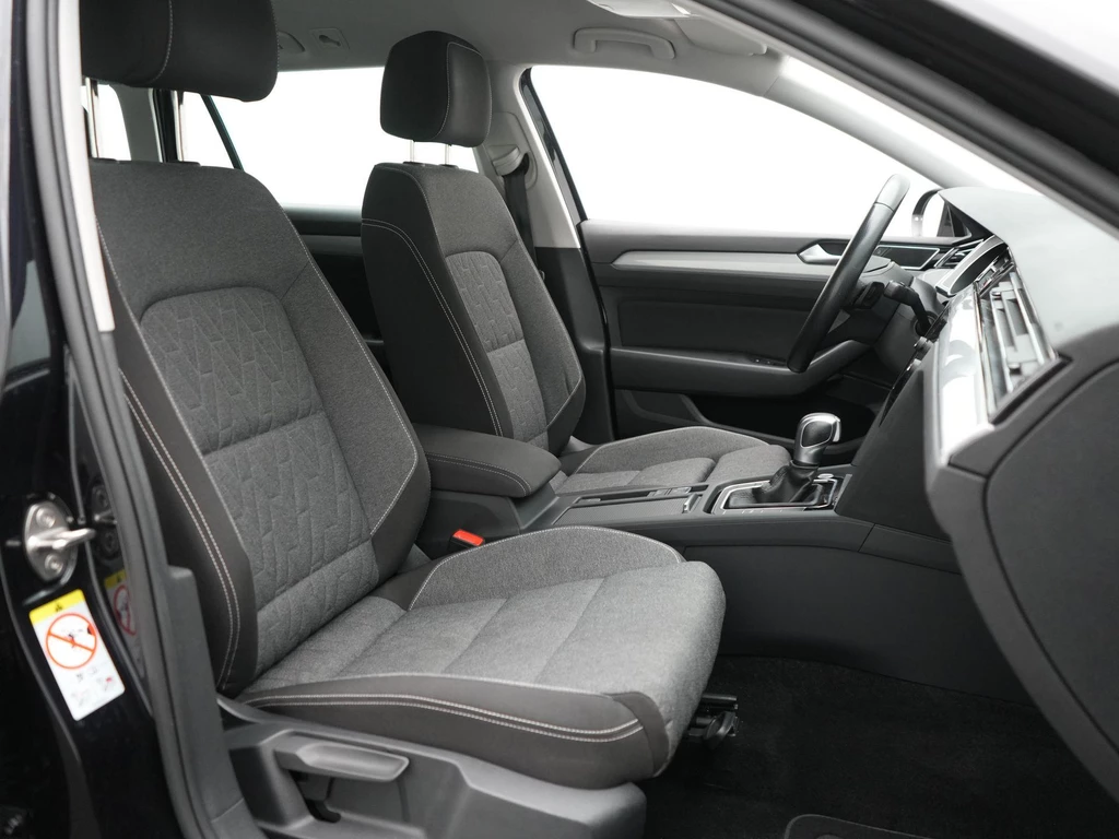 Volkswagen Passat – foto 41