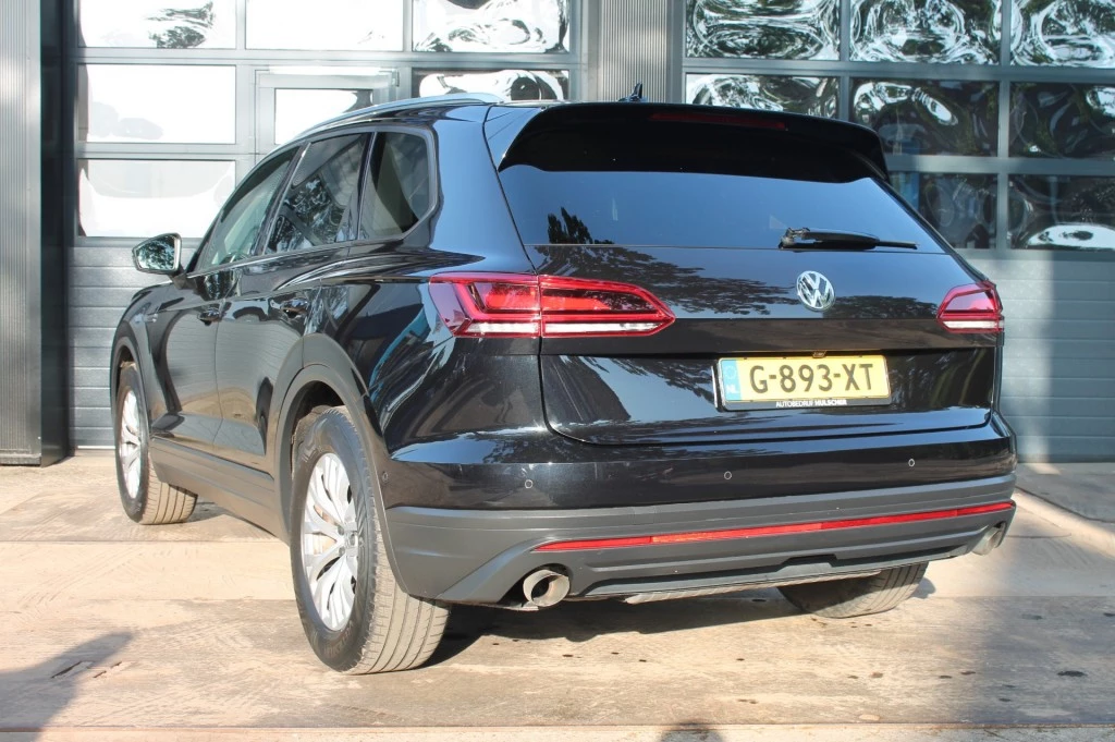 Volkswagen Touareg – foto 4