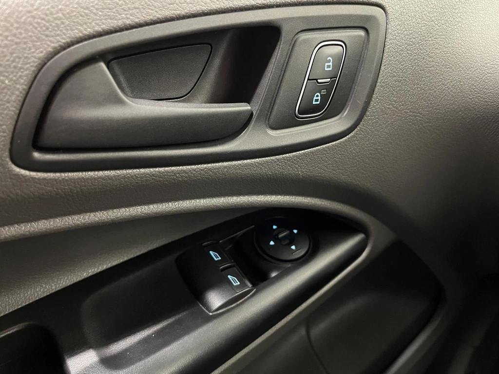 Ford Transit Connect – foto 25