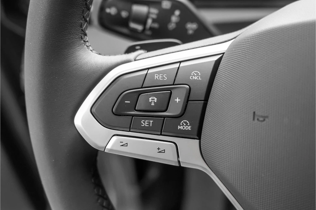Volkswagen Tiguan – foto 35