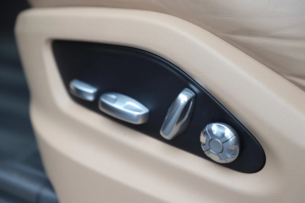 Porsche Cayenne – foto 13