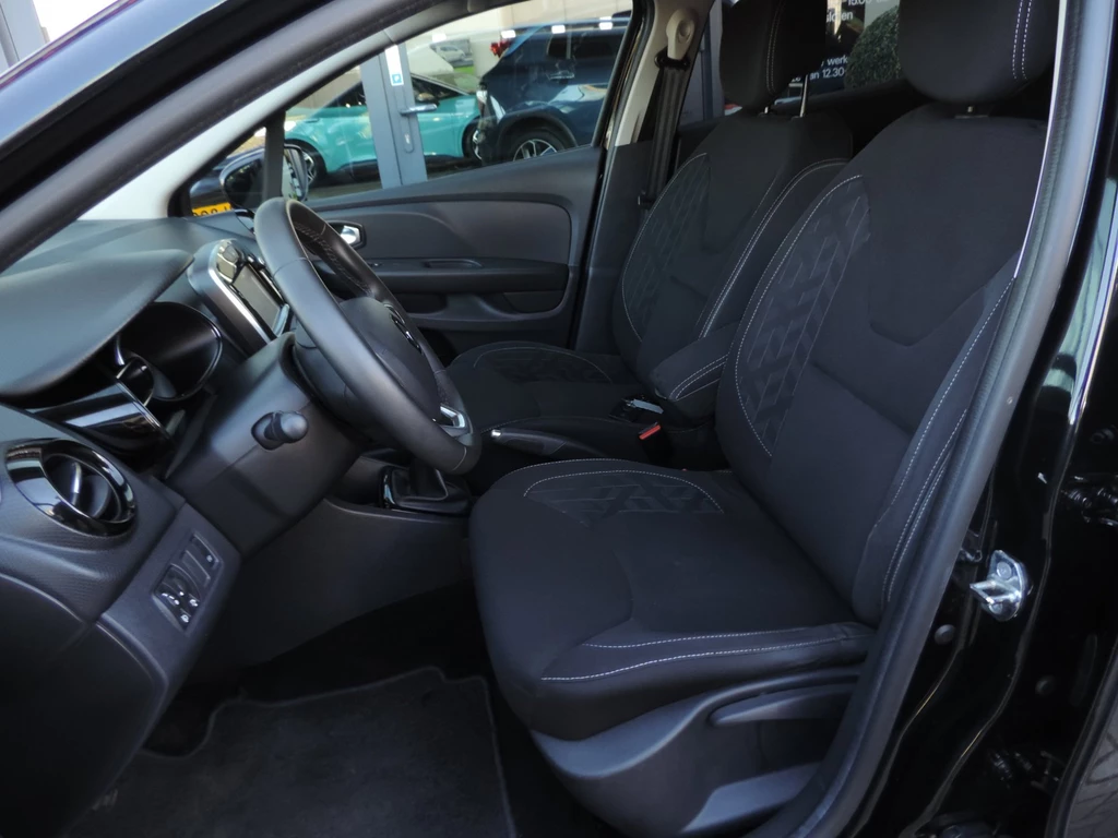 Renault Clio – foto 12