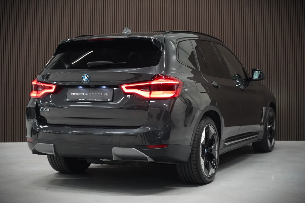 BMW iX3 – foto 9