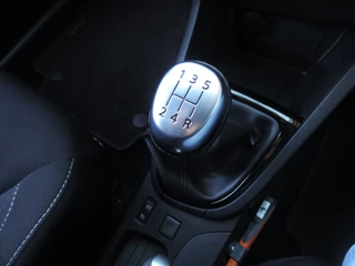 Renault Clio – thumbnail 40