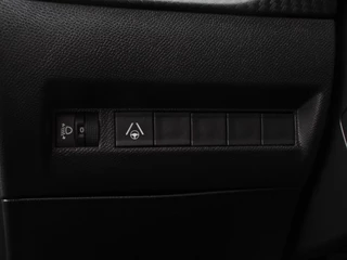 Peugeot 2008 – thumbnail 14