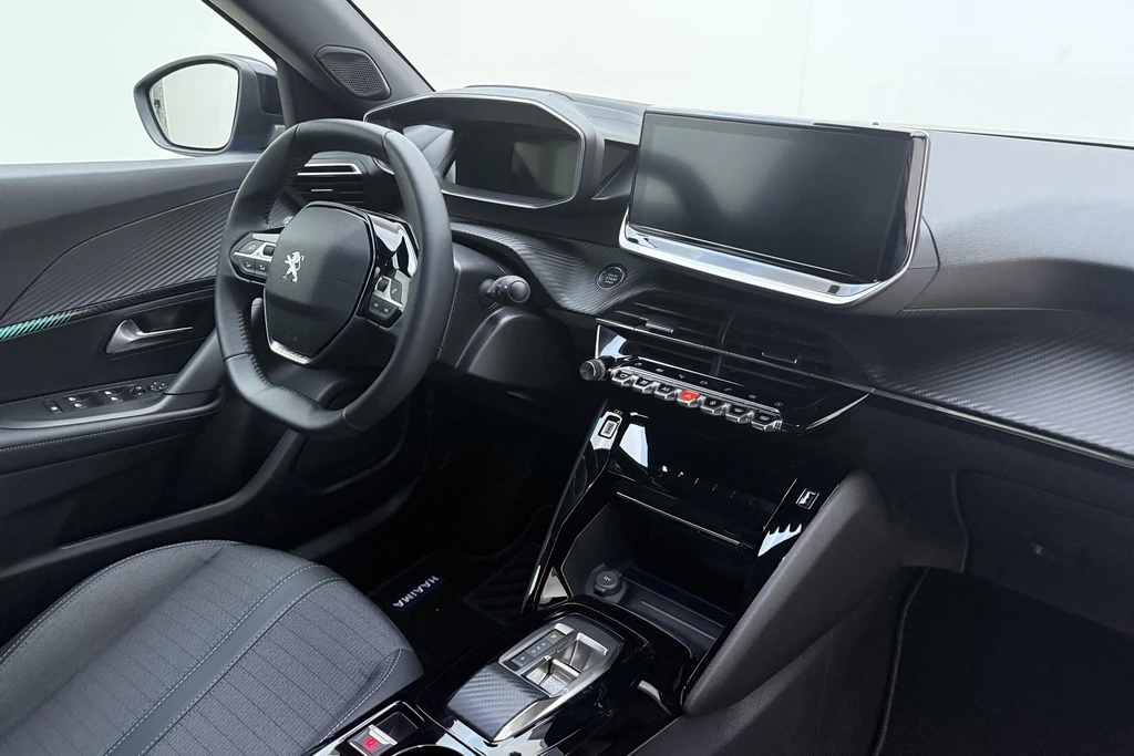 Peugeot e-2008 – foto 10
