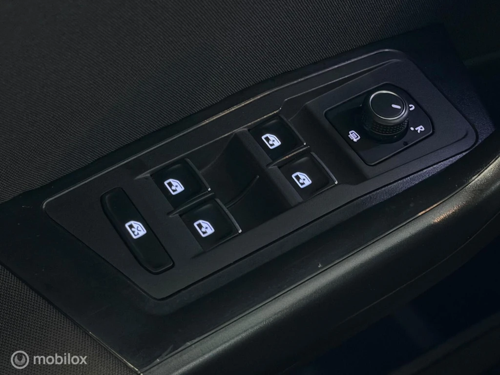 Volkswagen T-Roc – foto 25