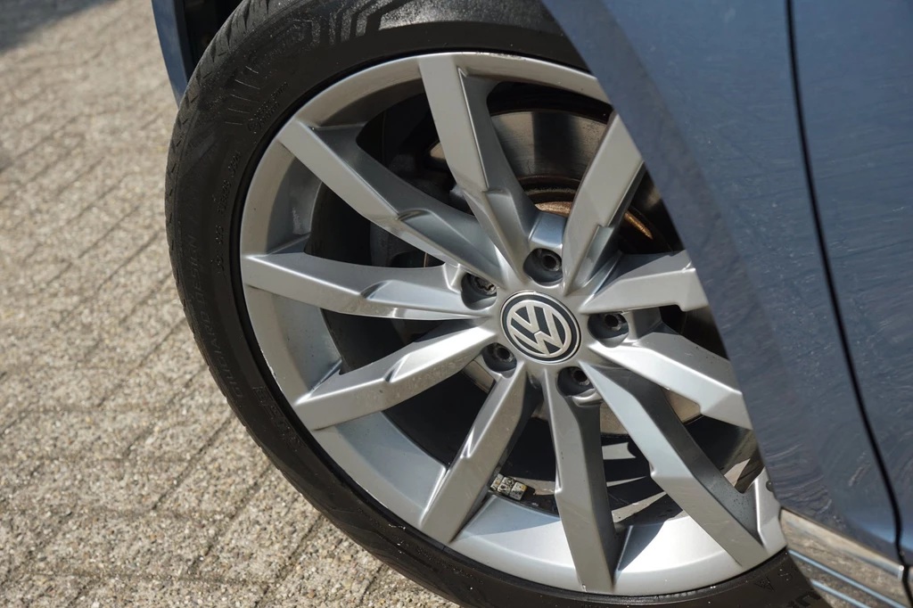 Volkswagen Passat – foto 12