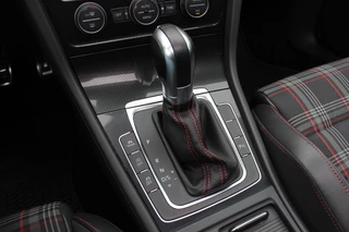 Volkswagen Golf – thumbnail 27