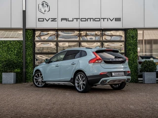 Volvo V40 – thumbnail 3