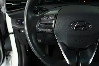Hyundai IONIQ – thumbnail 26