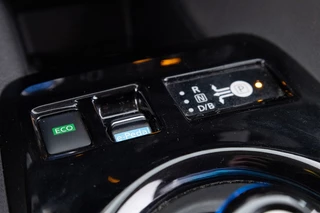 Nissan Leaf – thumbnail 24
