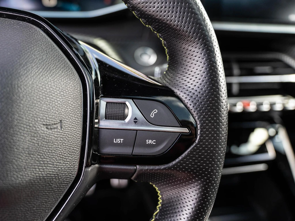 Peugeot 208 – foto 30