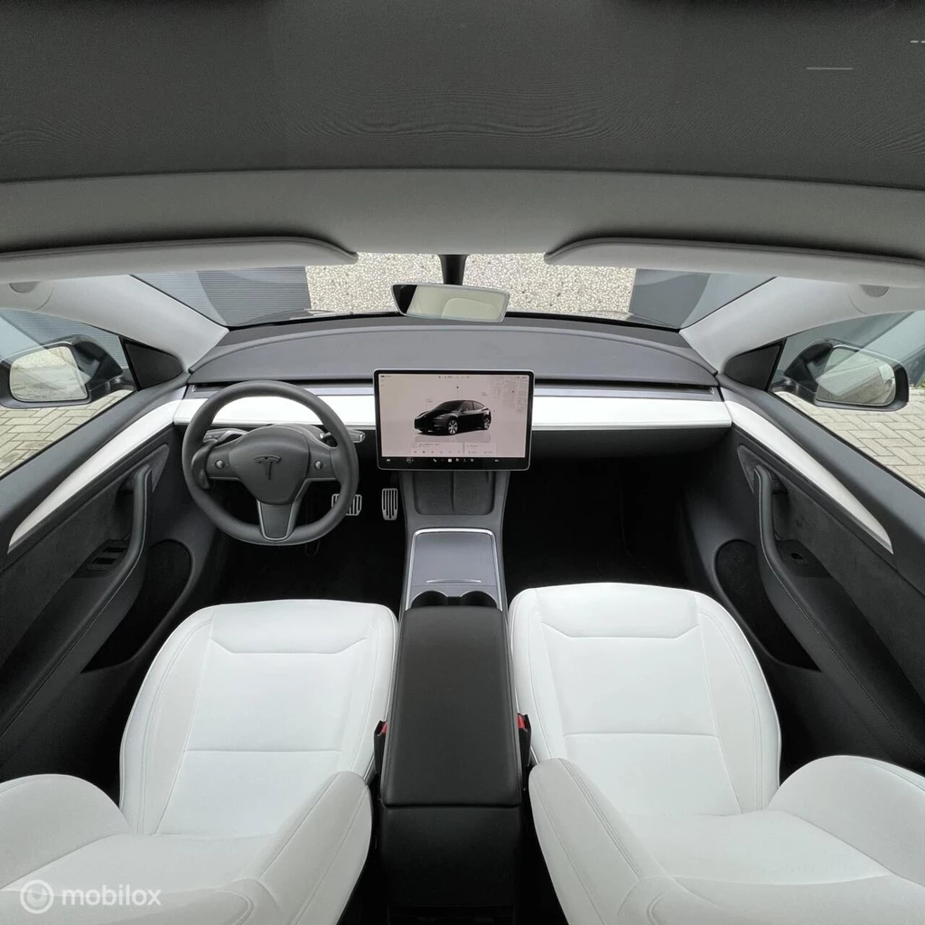 Tesla Model Y – foto 12