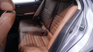 Lexus IS – thumbnail 41