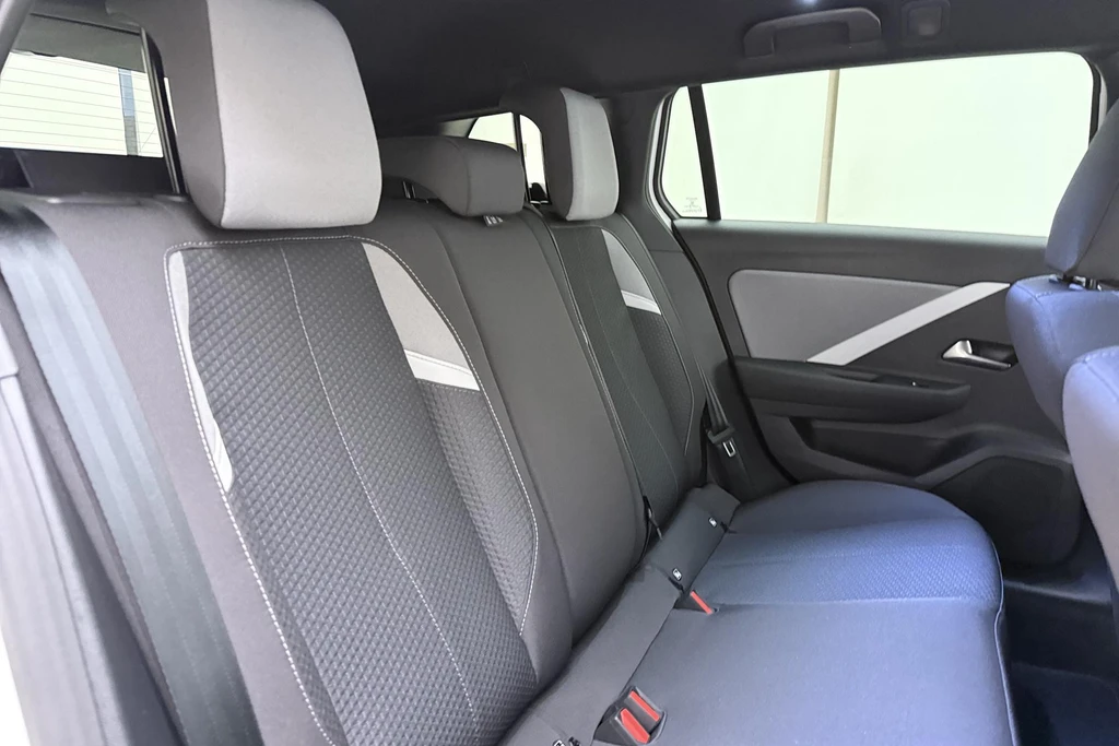 Opel Astra – foto 15