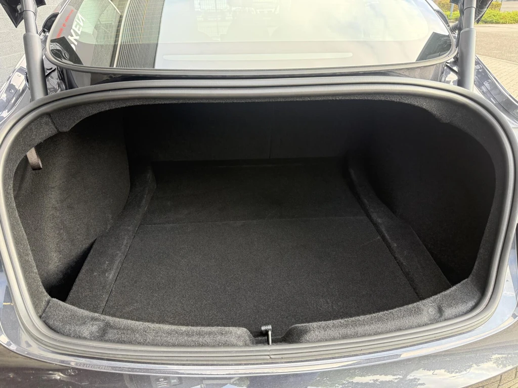 Tesla Model 3 – foto 18