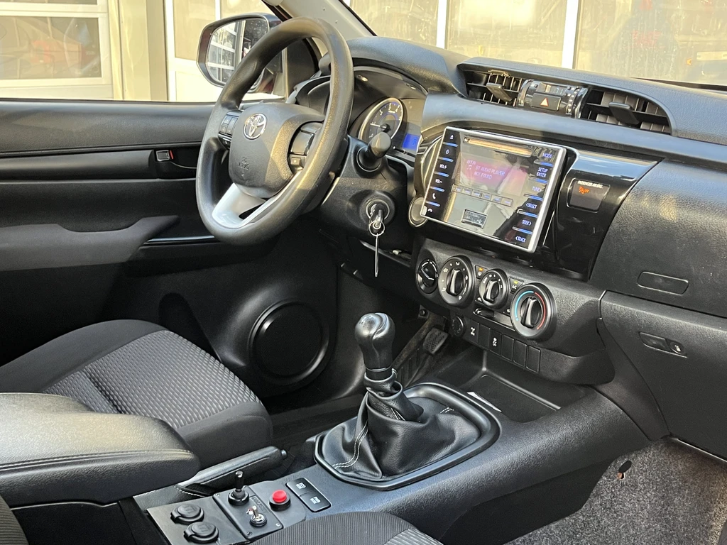 Toyota Hilux – foto 29