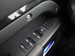 Land Rover Defender – thumbnail 95