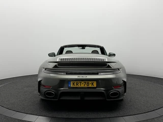 Porsche 911 – thumbnail 10