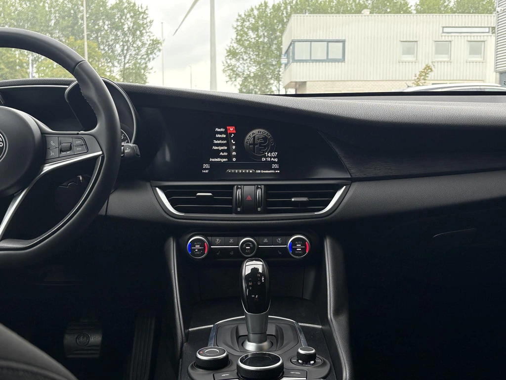 Alfa Romeo Giulia – foto 19