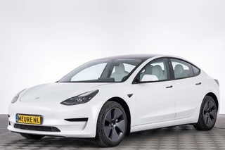 Tesla Model 3 – thumbnail 1
