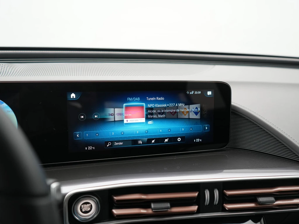 Mercedes-Benz EQC – foto 36