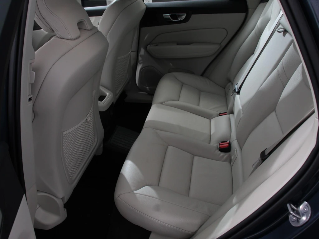 Volvo XC60 – foto 15