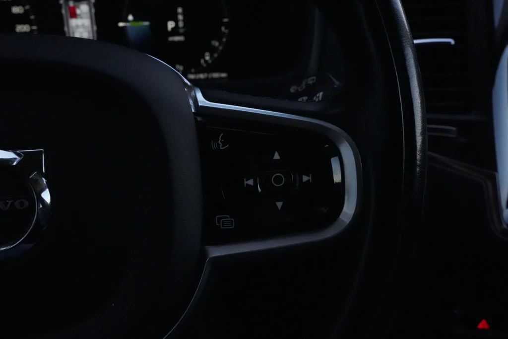 Volvo XC90 – foto 19
