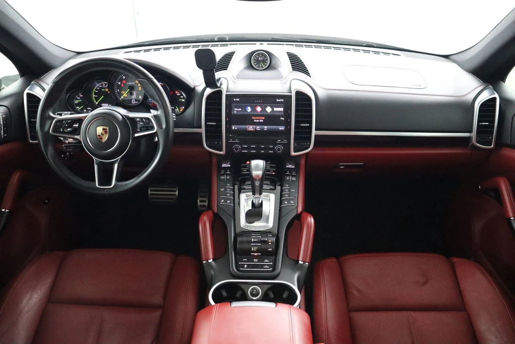 Porsche Cayenne – foto 8