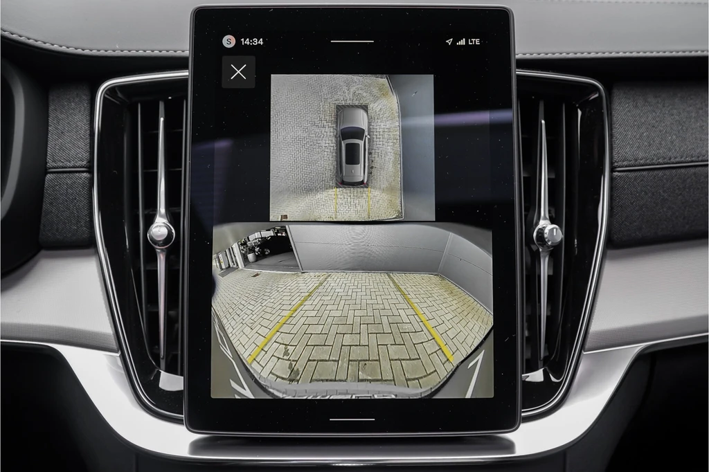 Volvo XC90 – foto 29