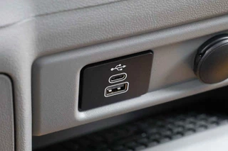Ford Transit Custom – thumbnail 32
