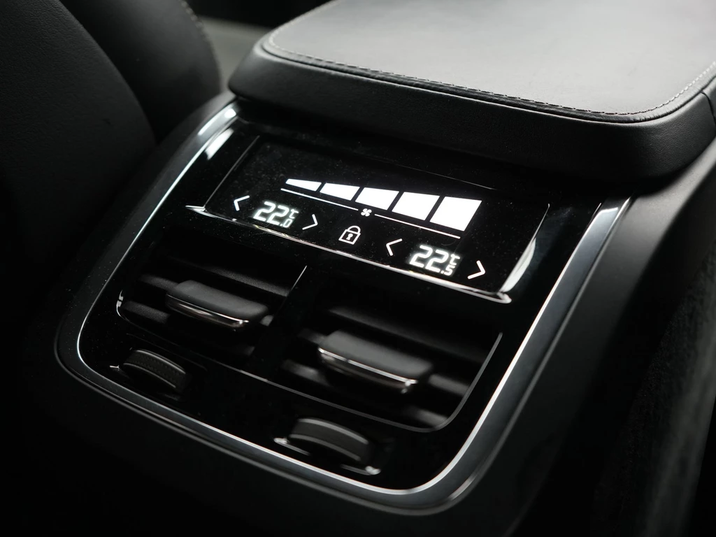 Volvo XC90 – foto 37