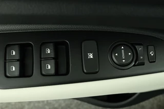 Kia Stonic – thumbnail 19