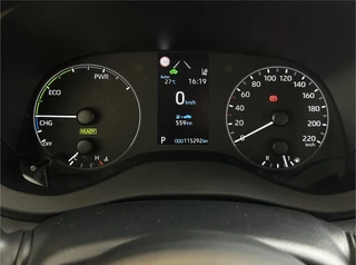 Toyota Yaris – thumbnail 8