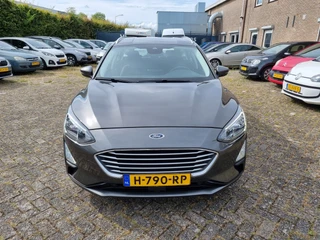 Ford Focus – thumbnail 8