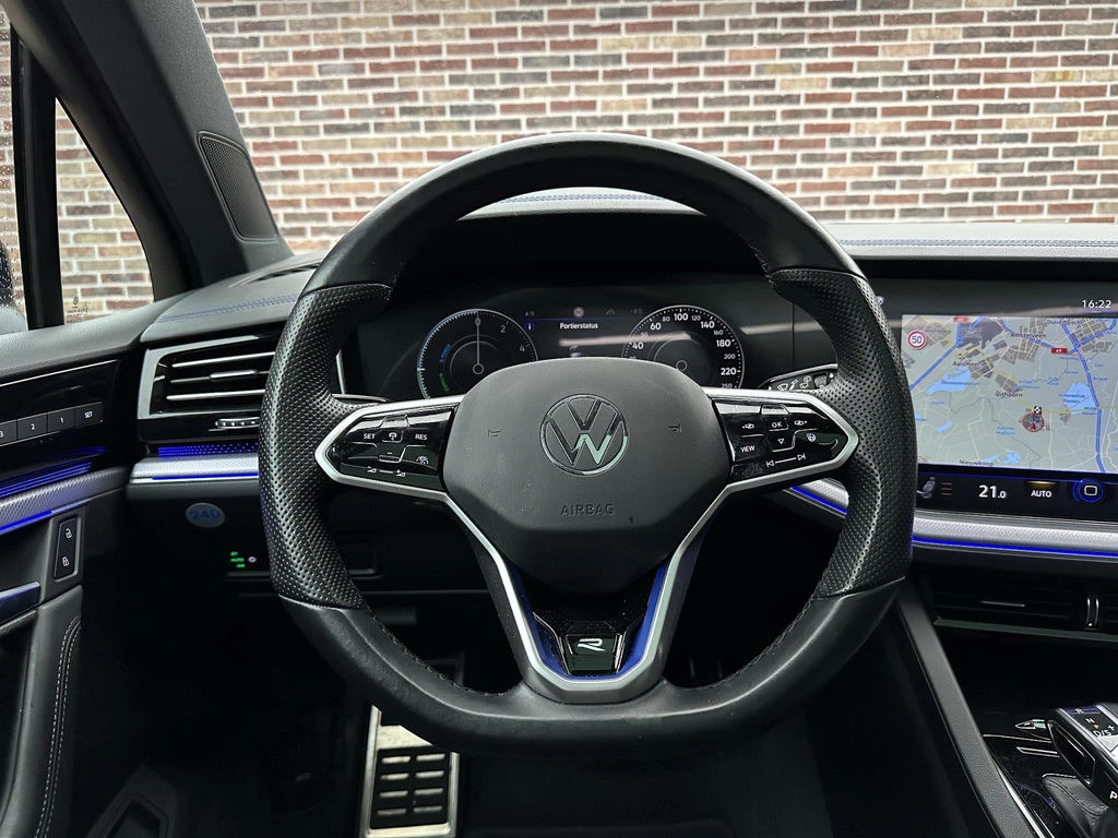 Volkswagen Touareg – foto 18