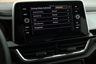 Volkswagen T-Roc – thumbnail 32