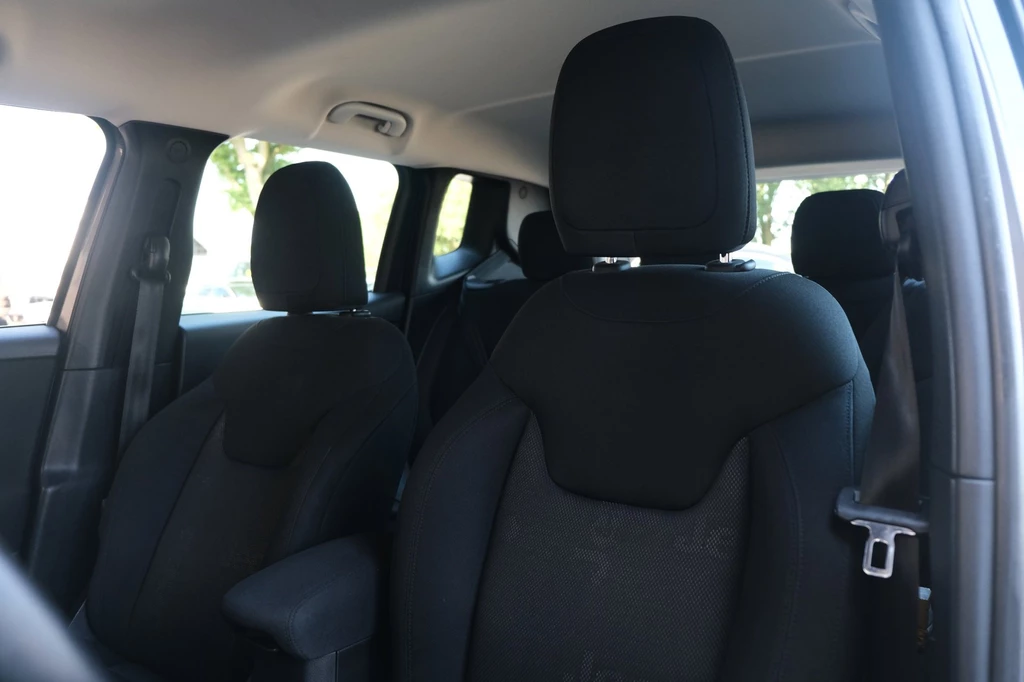 Jeep Renegade – foto 10