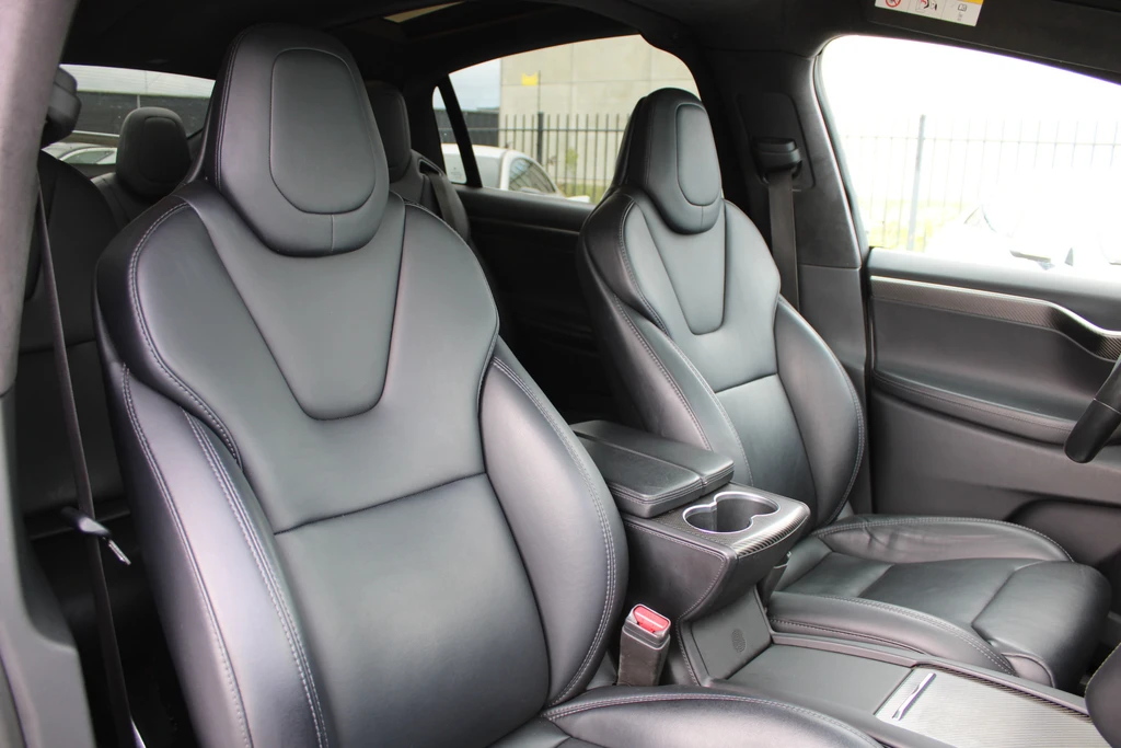Tesla Model X – foto 17