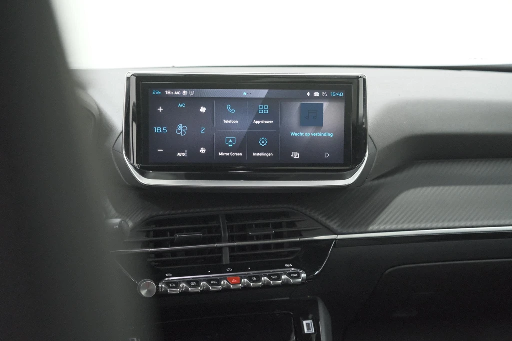 Peugeot e-2008 – foto 36