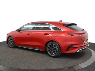 Kia ProCeed – thumbnail 4