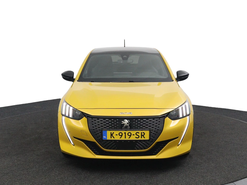 Peugeot 208 – foto 8
