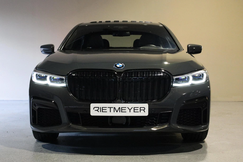 BMW 7 Serie – foto 11