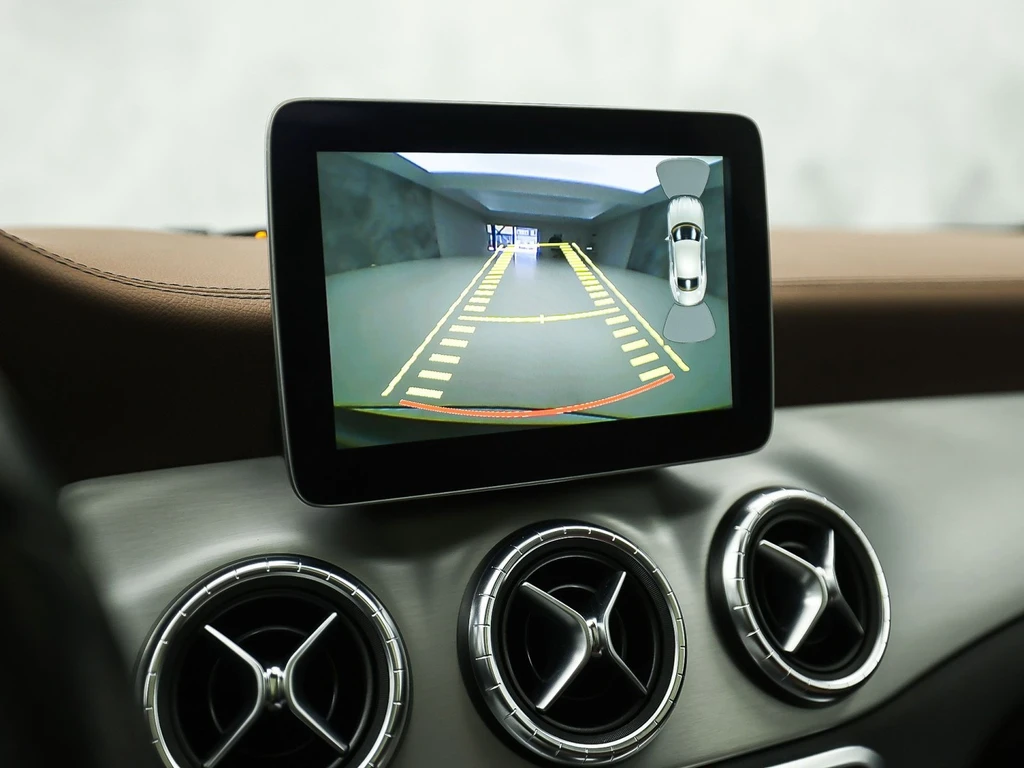 Mercedes-Benz CLA – foto 18