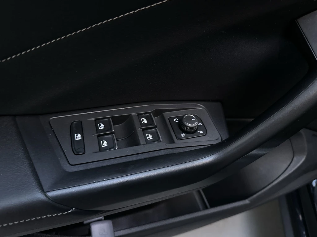 Volkswagen T-Roc – foto 17