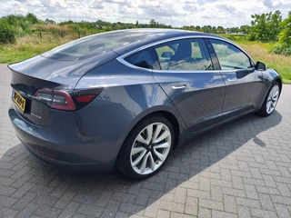 Tesla Model 3 – thumbnail 4