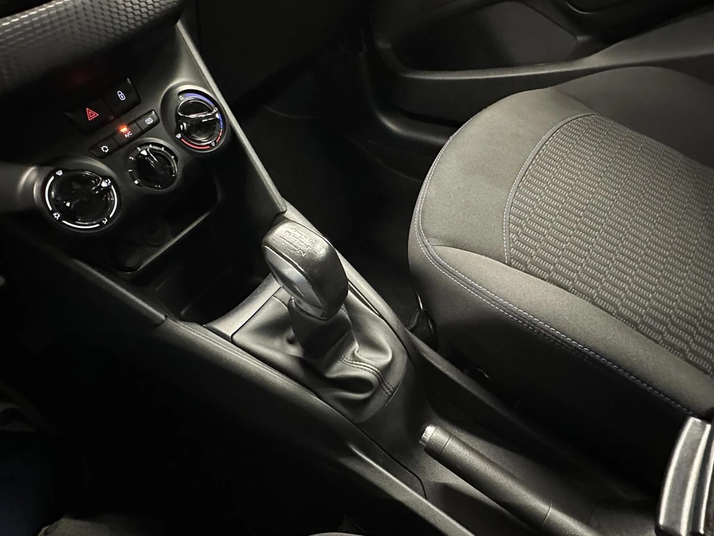 Peugeot 208 – foto 30