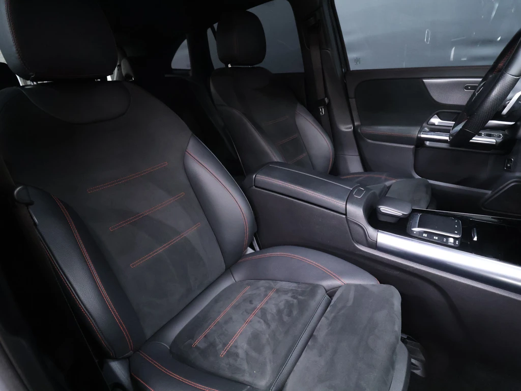 Mercedes-Benz EQA – foto 9