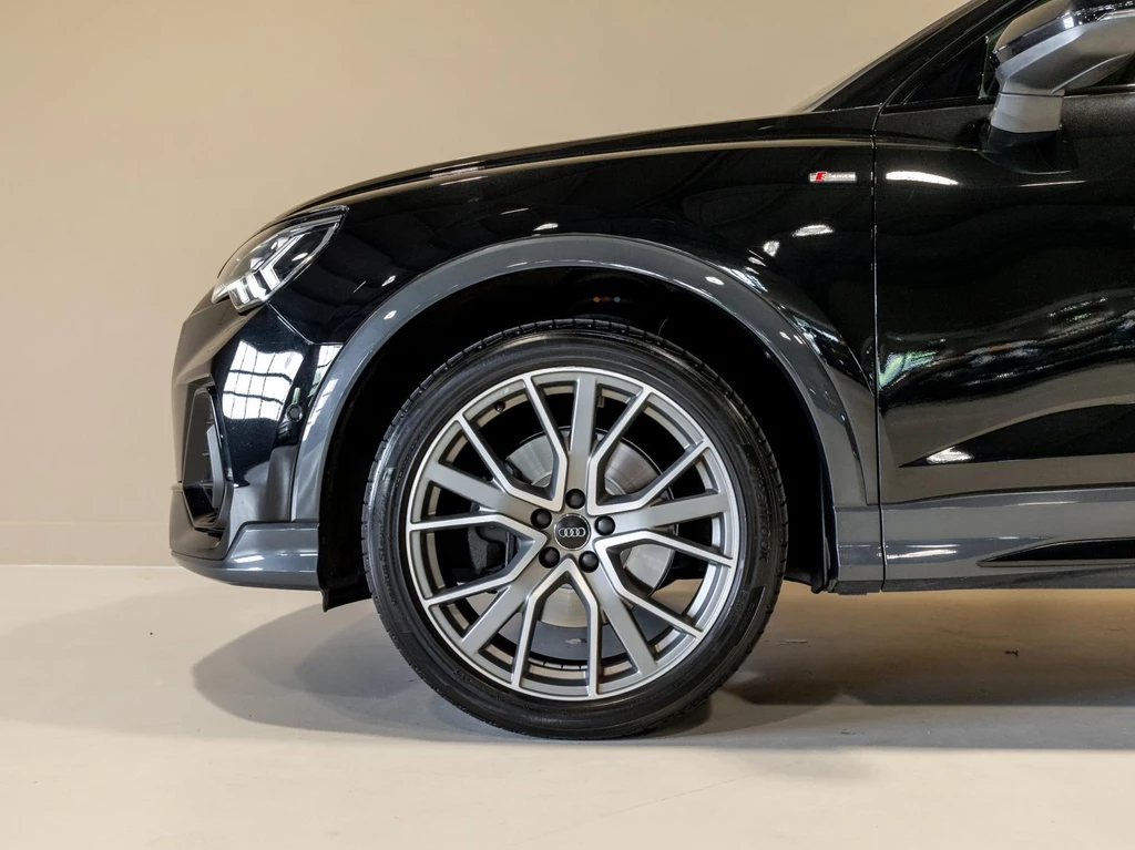 Audi Q3 – foto 17